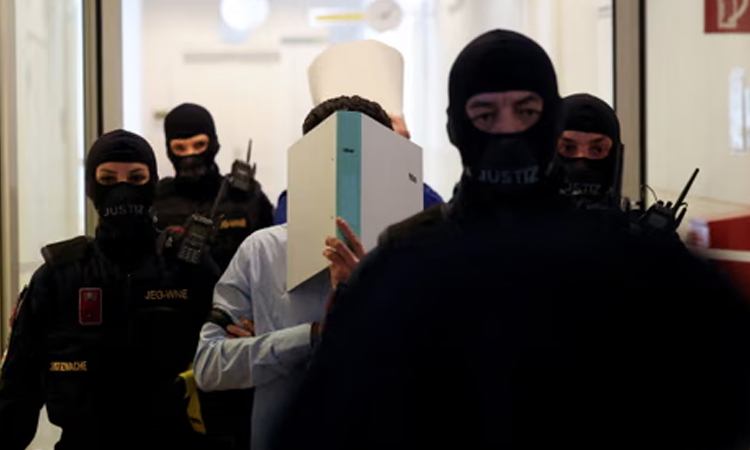 অস্ট্রিয়ায় মার্কিন পপ তারকা টেইলর সুইফটের কনসার্টে হামলা পরিকল্পনার বিচার শুরু