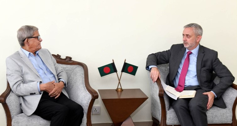 স্থানীয় সরকার মন্ত্রীর সঙ্গে ইইউ’র রাষ্ট্রদূতের সাক্ষাৎ