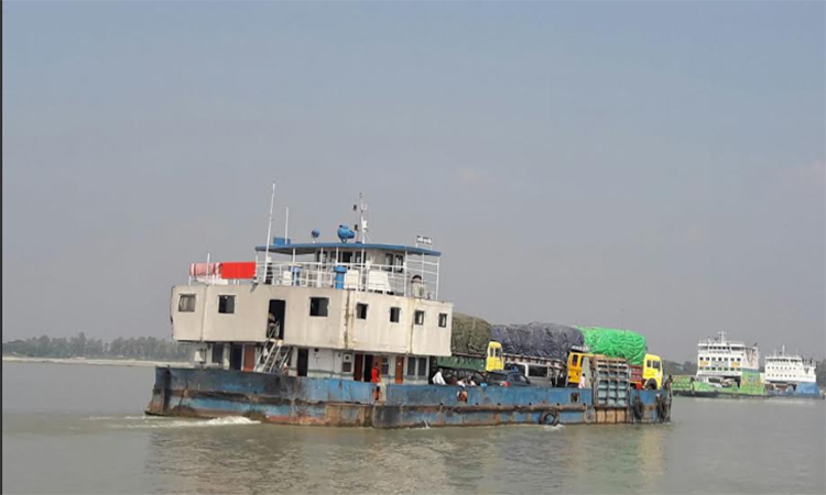 পাটুরিয়া-দৌলতদিয়া ফেরি চলাচল পুনরায় শুরু 
