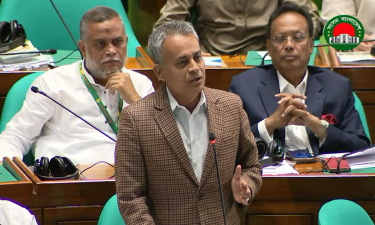 শিগগিরই কুমিল্লা-ব্রাহ্মণবাড়িয়া মহাসড়ক উন্নয়নের আশ্বাস সড়ক পরিবহন মন্ত্রীর