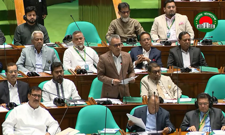 শিগগিরই কুমিল্লা-ব্রাহ্মণবাড়িয়া মহাসড়ক উন্নয়নের আশ্বাস সড়ক পরিবহন মন্ত্রীর