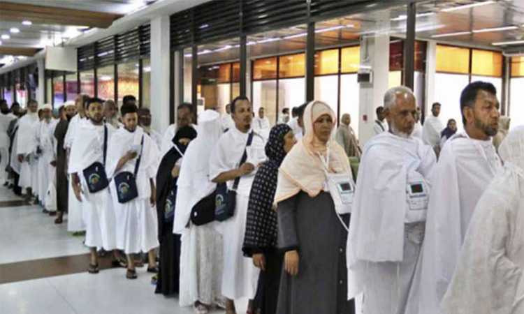 সৌদি আরবে পৌঁছেছেন ৩৫,৫৭৮ জন বাংলাদেশি হজযাত্রী