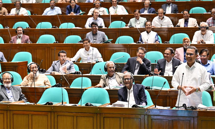 ফ্যামিলি কার্ডের কারণে বাজেটের ওপর চাপ পড়ার আশঙ্কা নেই : প্রধানমন্ত্রী