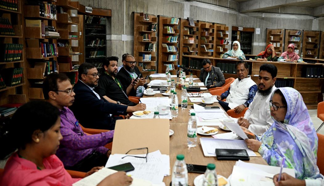 সংসদ গ্রন্থাগারে বই ও গবেষণায় বরাদ্দ বাড়ানোর সুপারিশ, ডিজিটালাইজেশনে জোর