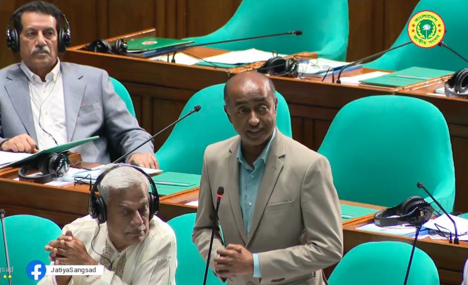 সংবিধান সংশোধন ও জুলাই সনদ বাস্তবায়নে ঐকমত্যের আহ্বান আইনমন্ত্রীর