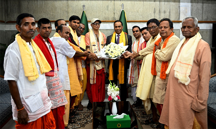 ডেপুটি স্পিকারের সঙ্গে ব্রাহ্মণ পুরোহিত সম্প্রদায়ের সাক্ষাৎ