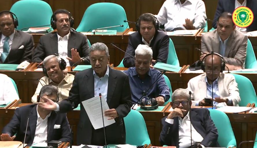 বিএনপি সরকারের সময়ে আর্থিক খাতে নিয়োগ রাজনৈতিক প্রভাবমুক্ত ছিল : খসরু