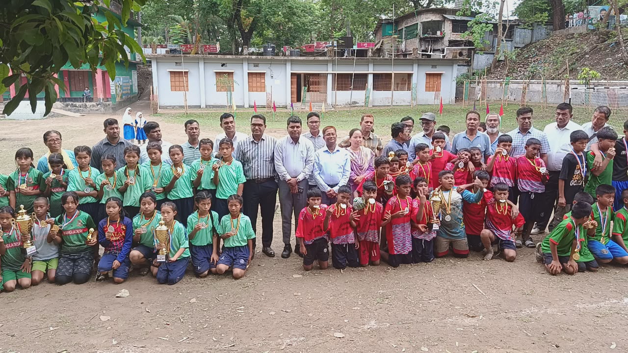 কাপ্তাইয়ে প্রাথমিক বিদ্যালয় গোল্ডকাপ ফুটবল টুর্নামেন্ট সমাপ্ত