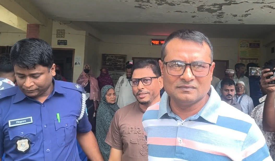 জুলাই হত্যা মামলার আসামি ইউপি চেয়ারম্যান গ্রেপ্তার