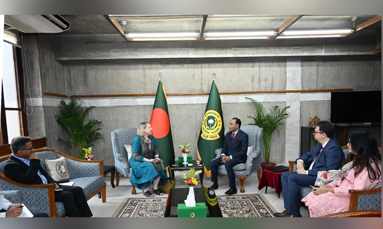 ডেপুটি স্পিকারের সঙ্গে ইউনেস্কো প্রতিনিধিদলের সাক্ষাৎ