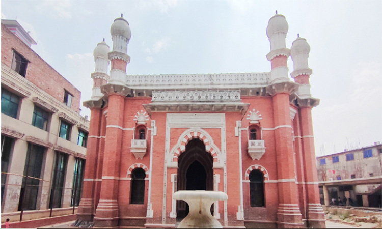 লালকুঠির সংস্কার শেষ পর্যায়ে, শিগগিরই উদ্বোধন ১৫২ বছরের পুরোনো ঐতিহ্যের নিদর্শন