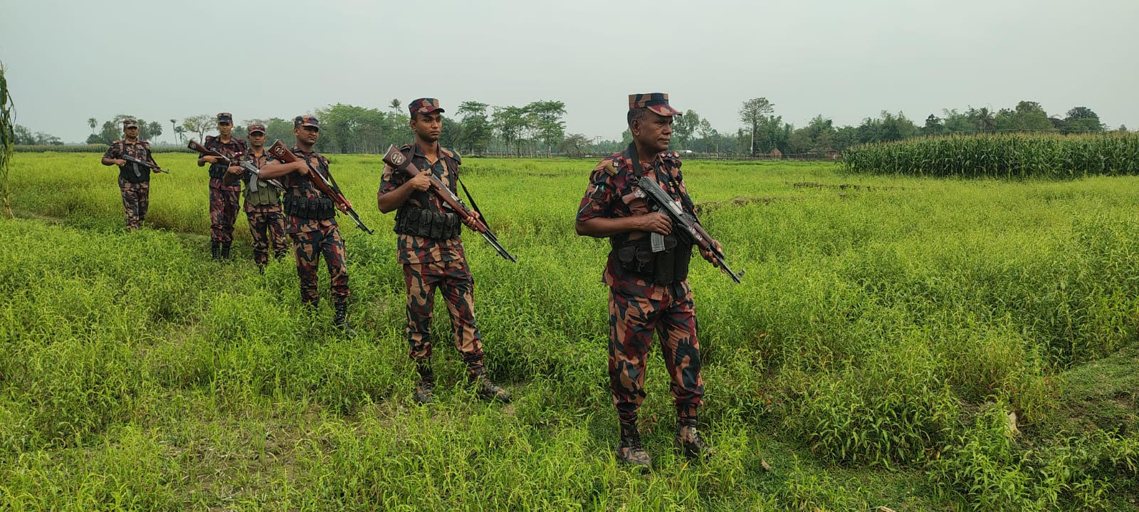 লালমনিরহাট সীমান্তে সতর্কাবস্থানে বিজিবি; বাড়ানো হয়েছে নজরদারি