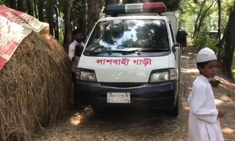 গাজীপুর ডিসির দ্রুত পদক্ষেপে হত্যাকাণ্ডের শিকার ৫ মরদেহ গোপালগঞ্জে দাফন সম্পন্ন