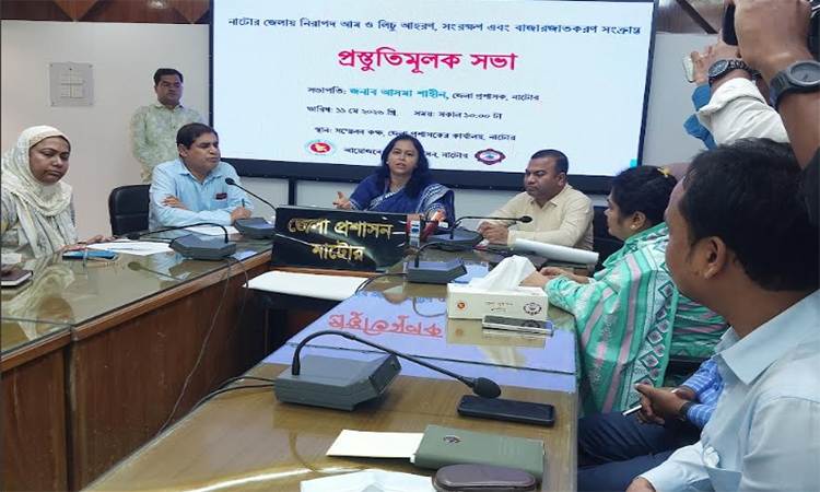 নাটোরে গাছ থেকে আম-লিচু আহরণের সময়সূচি প্রকাশ