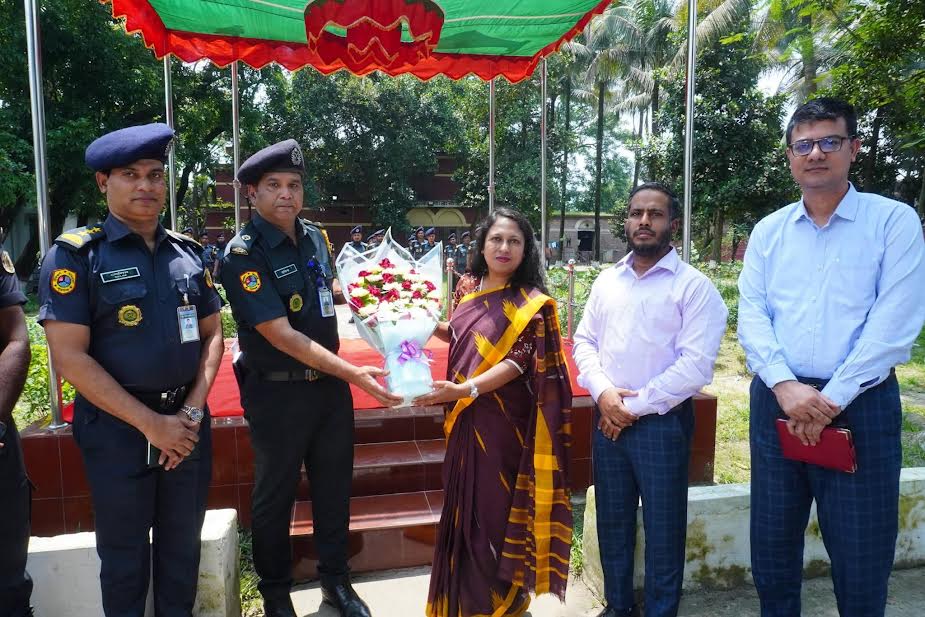 শেরপুরে জেলা প্রশাসকের কারাগার পরিদর্শন 