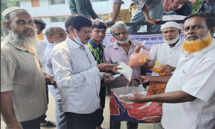 চুয়াডাঙ্গায় টিসিবির তেল-ডাল ও চিনি বিক্রি শুরু