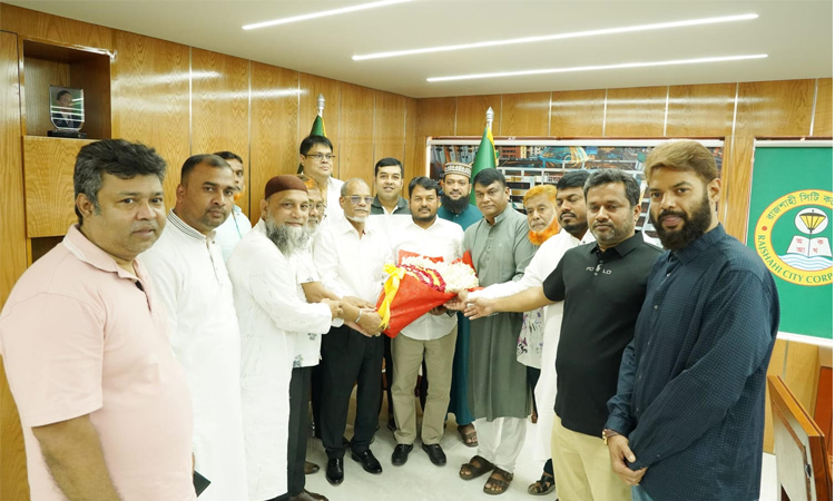 রাসিক প্রশাসকের সাথে রাজশাহী চেম্বারের নবনির্বাচিত নেতাদের সৌজন্য সাক্ষাৎ
