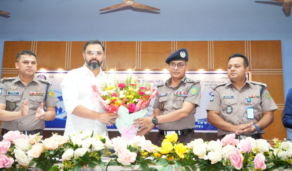 রাজধানীর পল্লবী থানায় ওপেন হাউজ ডে অনুষ্ঠিত