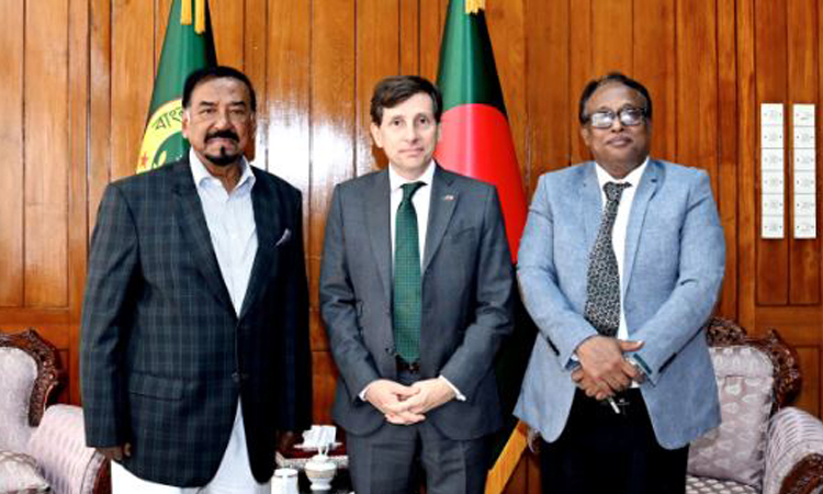 স্পিকারের সঙ্গে ঢাকায় নিযুক্ত ফ্রান্সের রাষ্ট্রদূতের সৌজন্য সাক্ষাৎ