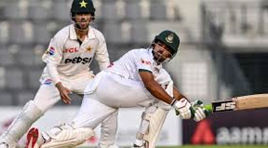 পাকিস্তানের বিপক্ষে ২৪৯ রানে এগিয়ে মধ্যাহ্ন-বিরতিতে বাংলাদেশ