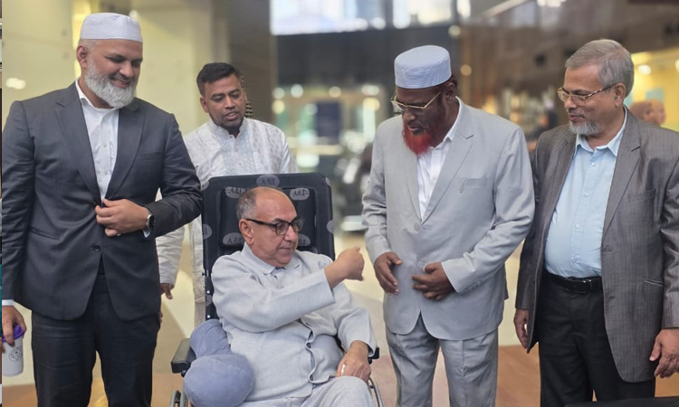 মালয়েশিয়ার হাসপাতালে মির্জা আব্বাসকে দেখতে গেলেন জামায়াতের সেক্রেটারি জেনারেল