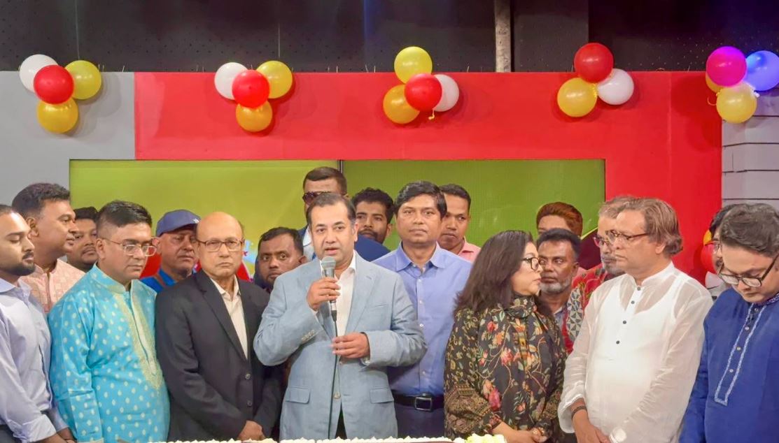 সবার আগে বাংলাদেশকে ধারণ করে কাজ করার আহ্বান তথ্য প্রতিমন্ত্রীর