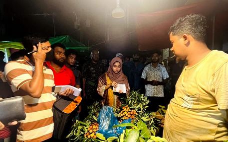 নরসিংদীতে দুই ব্যবসায়ীকে জরিমানা