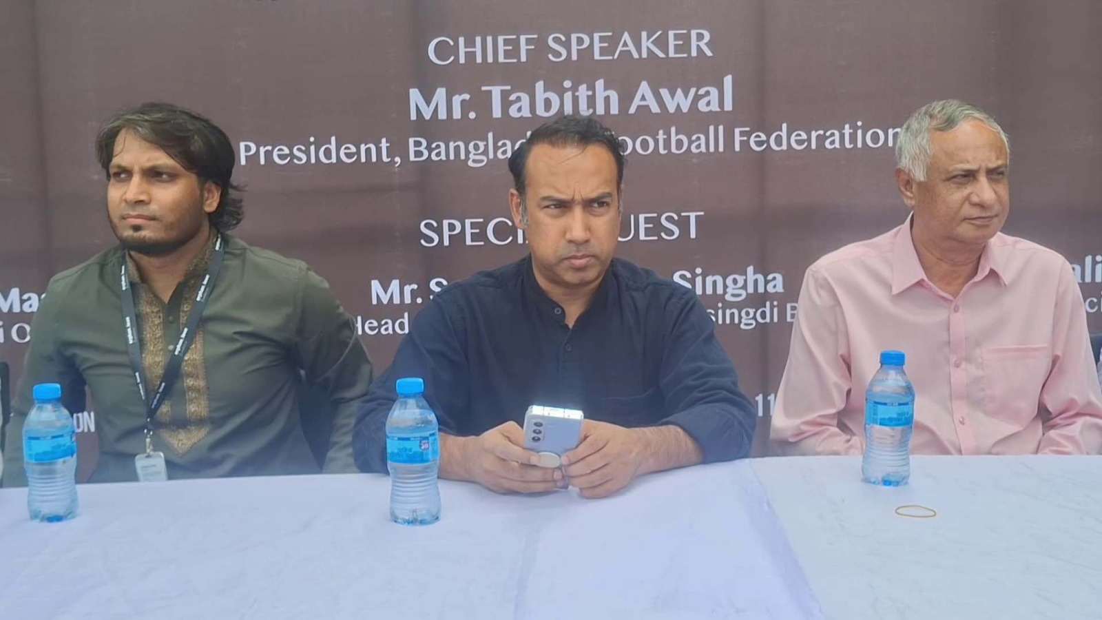 ফুটবলের মাধ্যমে বিশ্ব বাংলাদেশকে চিনবে : তাবিথ আউয়াল