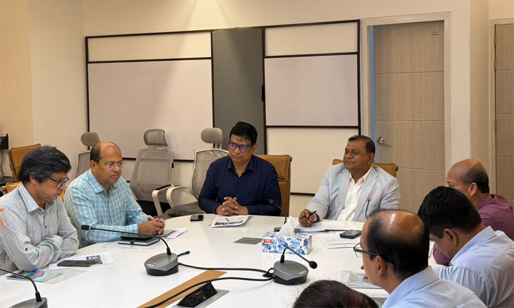 আগামী শিক্ষাবর্ষে শতভাগ নির্ভুল পাঠ্যবই সরবরাহের নির্দেশ শিক্ষা সচিবের
