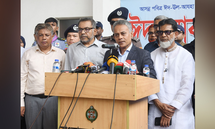 ঈদযাত্রায় বাড়তি চাপেও শিডিউল বিপর্যয়ের শঙ্কা নেই : রেলপথ মন্ত্রী