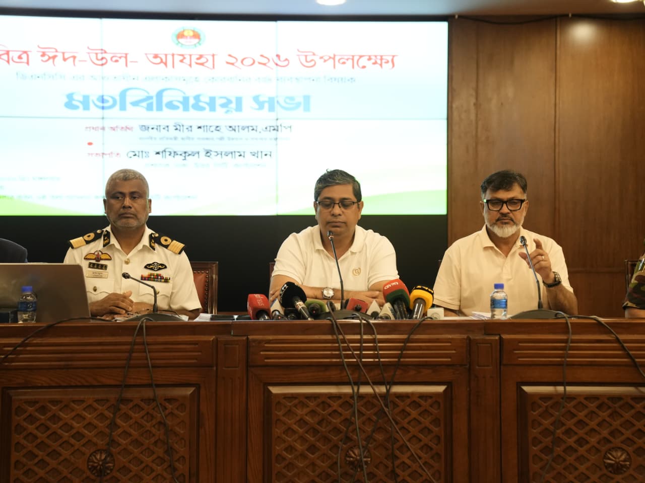 ঈদে ১২ ঘণ্টায় বর্জ্য অপসারণে ১৬ হাজার কর্মী নামাচ্ছে ডিএনসিসি