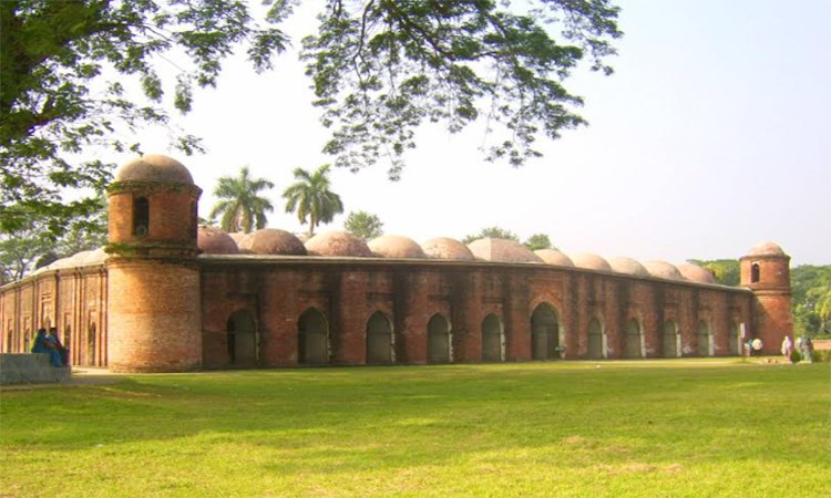 বাগেরহাটে ঈদুল আযহায় প্রধান জামাত ষাটগম্বুজে