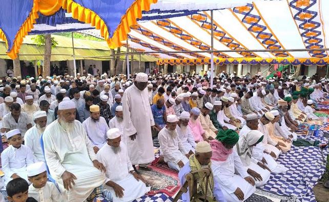 চাঁদপুরের অর্ধশতগ্রামে উদযাপন হচ্ছে ঈদুল আযহা