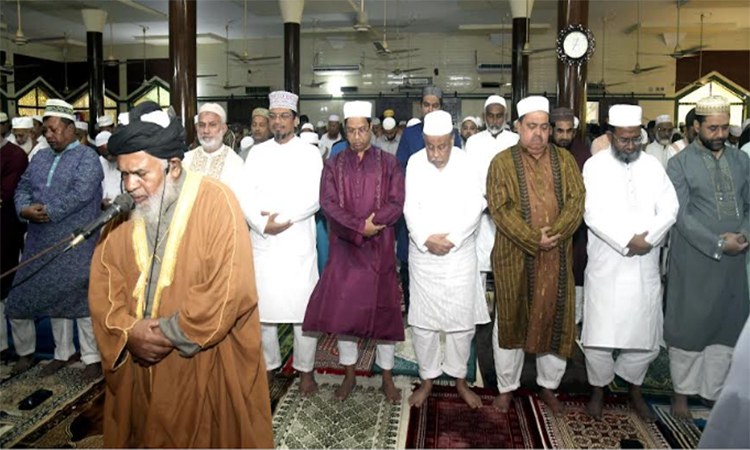 খুলনায় ঈদুল আযহা উদযাপিত