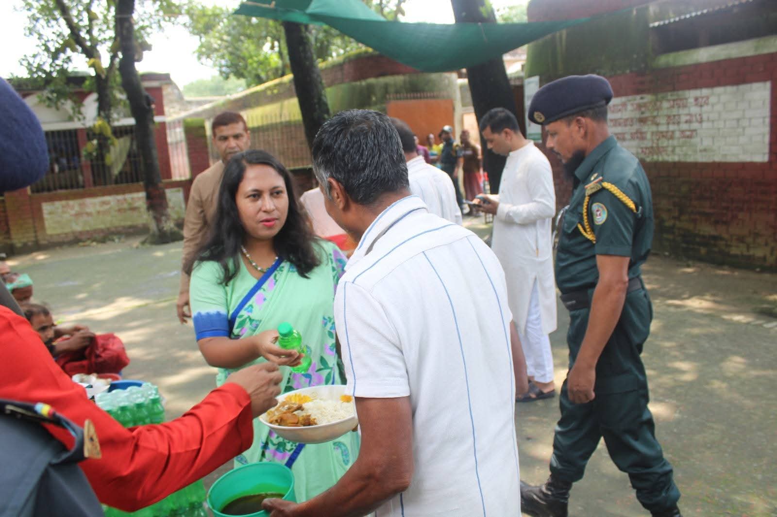 শেরপুরে জেলা কারাগার পরিদর্শনে জেলা প্রশাসক 