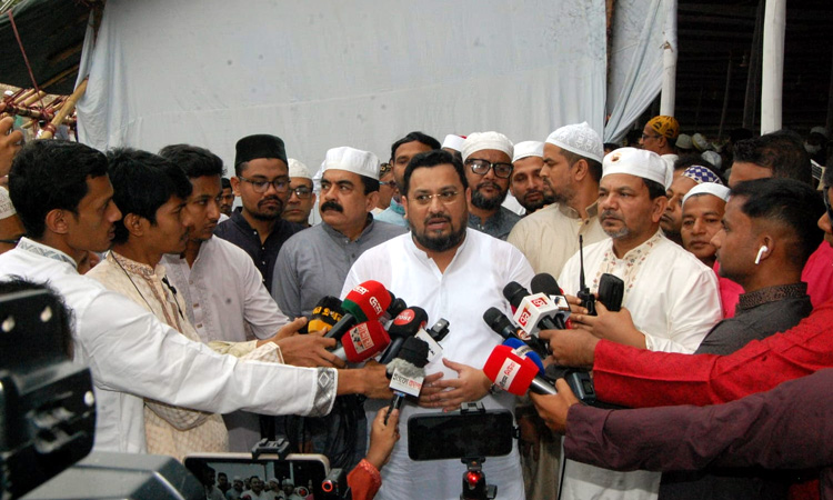 ত্যাগের মহিমা নিয়ে দেশ গঠনে সবাইকে ঐক্যবদ্ধ হতে হবে: ভূমিপ্রতিমন্ত্রী