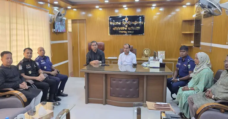 মহাস্থানগড় জাদুঘরের মূর্তি আসল না রেপ্লিকা যাচাইয়ে আসছেন বিশেষজ্ঞ দল