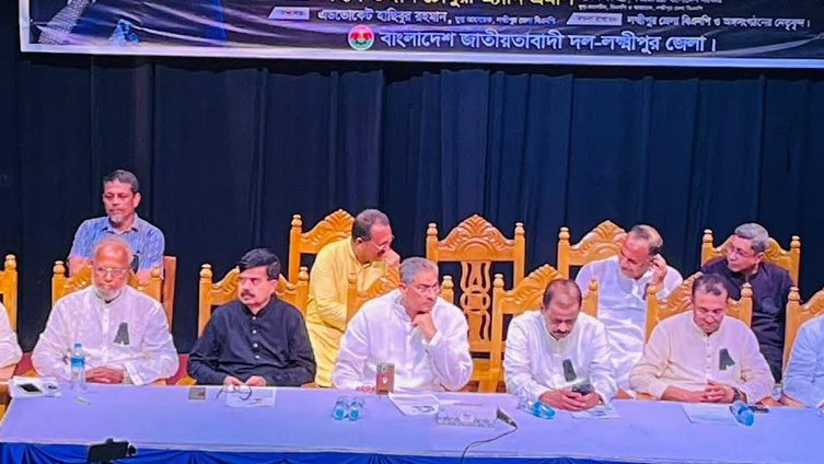 পিতা-মাতার পথ অনুসরণ করে মানুষের জন্য কাজ করছেন তারেক রহমান : এ্যানি