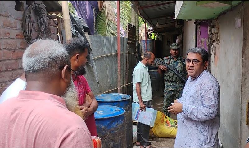 মেয়াদোত্তীর্ণ পণ্য সংরক্ষণের দায়ে চুয়াডাঙ্গায় এক ফ্যাক্টরিকে জরিমানা 
