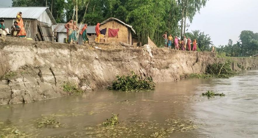 কুড়িগ্রামে কালজানি নদীর ভাঙন আতঙ্কে সীমান্তঘেঁষা দুই গ্রামের মানুষ