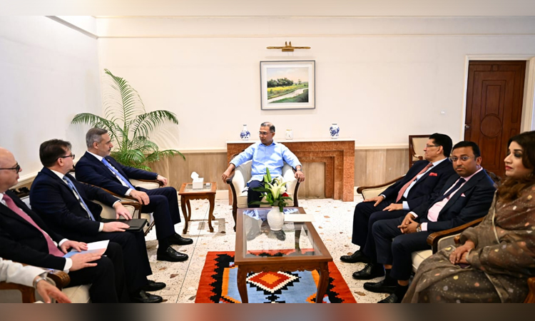 প্রধানমন্ত্রীর সঙ্গে তুরস্কের পররাষ্ট্রমন্ত্রীর সাক্ষাৎ