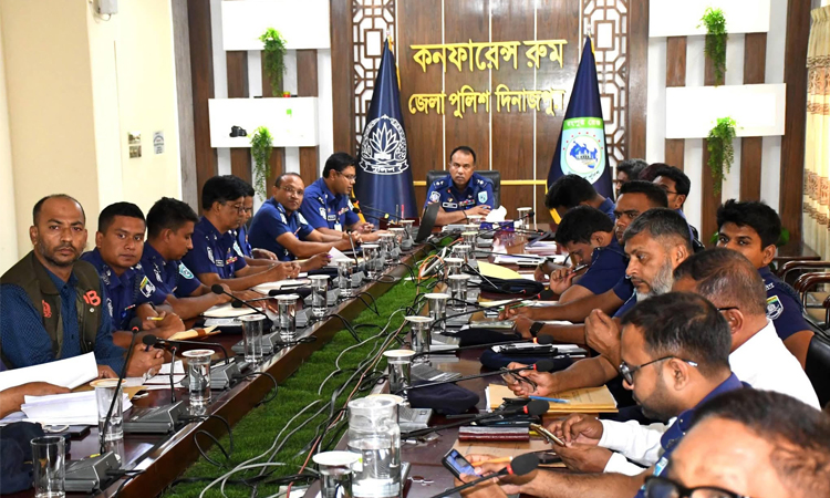দিনাজপুরে জেলা পুলিশের আইনশৃঙ্খলা ও অপরাধ পর্যালোচনা সভা অনুষ্ঠিত