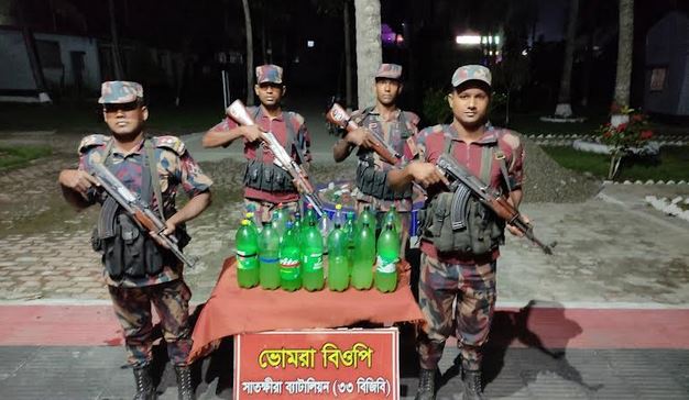 সাতক্ষীরা সীমান্তে ভারতীয় মালামাল জব্দ