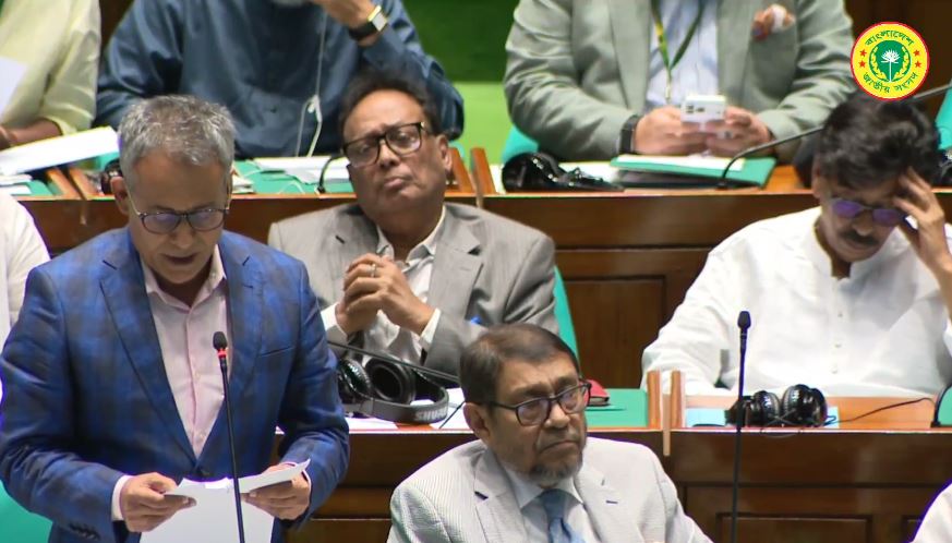 ২০২৯ সালের মধ্যে চট্টগ্রাম বন্দরের সব কন্টেইনার টার্মিনাল চালু করা হবে: নৌ পরিবহনমন্ত্রী