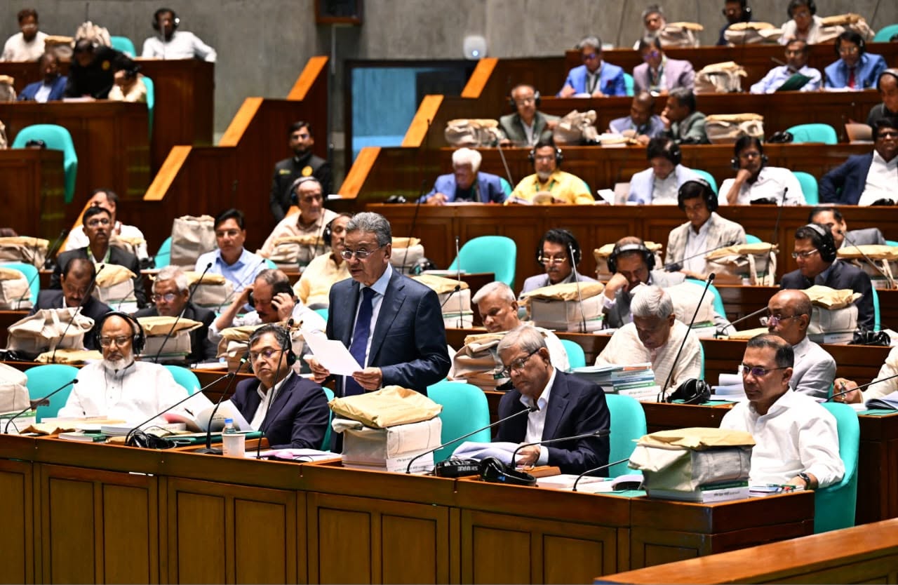 ‘ওয়ান চাইল্ড, ওয়ান ট্রি’ কর্মসূচি বাস্তবায়নে শিক্ষার্থীদের সম্পৃক্ত করা হবে : অর্থমন্ত্রী