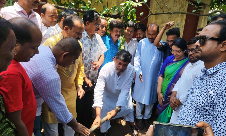 মাদারীপুর পৌর মহাশ্মশান ঘাটে আধুনিক চুল্লি ও সেড নির্মাণ 