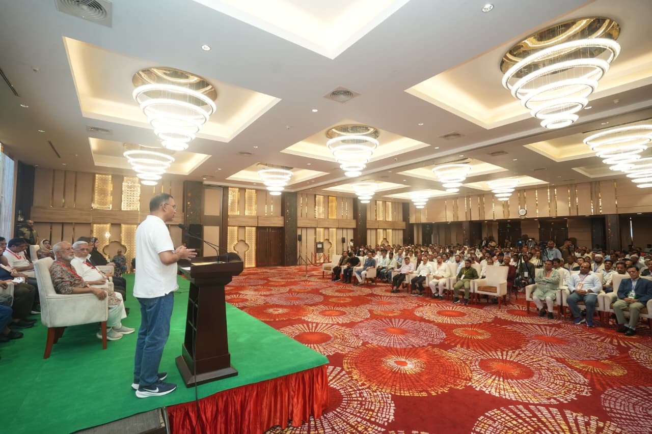 ‘সিঙ্গাপুর, কানাডা নয়, বেটার বাংলাদেশ’ গড়তে চাই : প্রধানমন্ত্রী