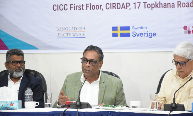 বড় বিল্ডিং নয়, সরকার ‘হেলথ কার্ড’-এ জোর দিয়েছে : স্বাস্থ্য প্রতিমন্ত্রী
