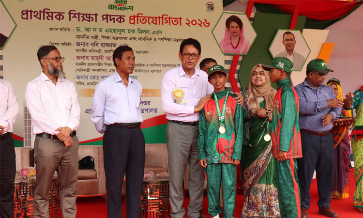 ডিসেম্বরের মধ্যেই দেশের সব স্কুলে পরিমার্জিত পাঠ্যবই পৌঁছে দেওয়া হবে: শিক্ষামন্ত্রী