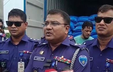কুমিল্লায় লবণের ট্রাক থেকে ১ লাখ ৬০ হাজার ইয়াবা আটক